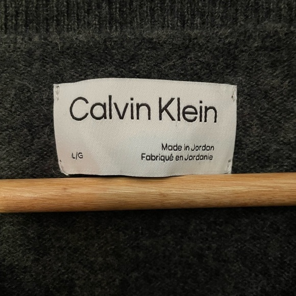 Men’s Calvin Klein wool sweater - Picture 5 of 7
